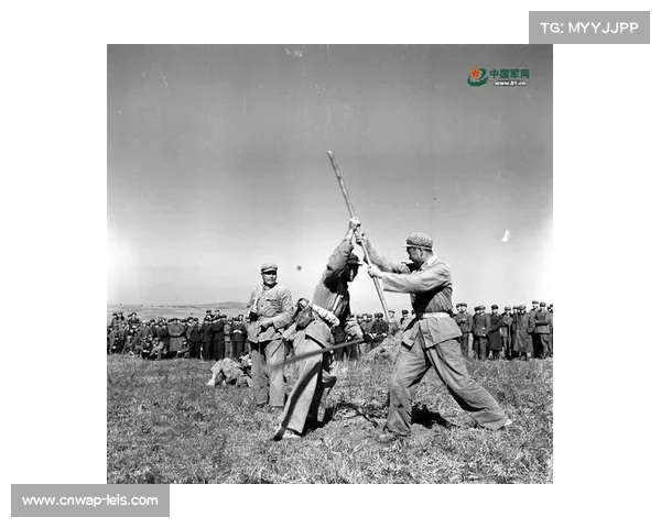 瓦尔特沃克降服技法走红网络，格斗教学热潮助推体育产业升级